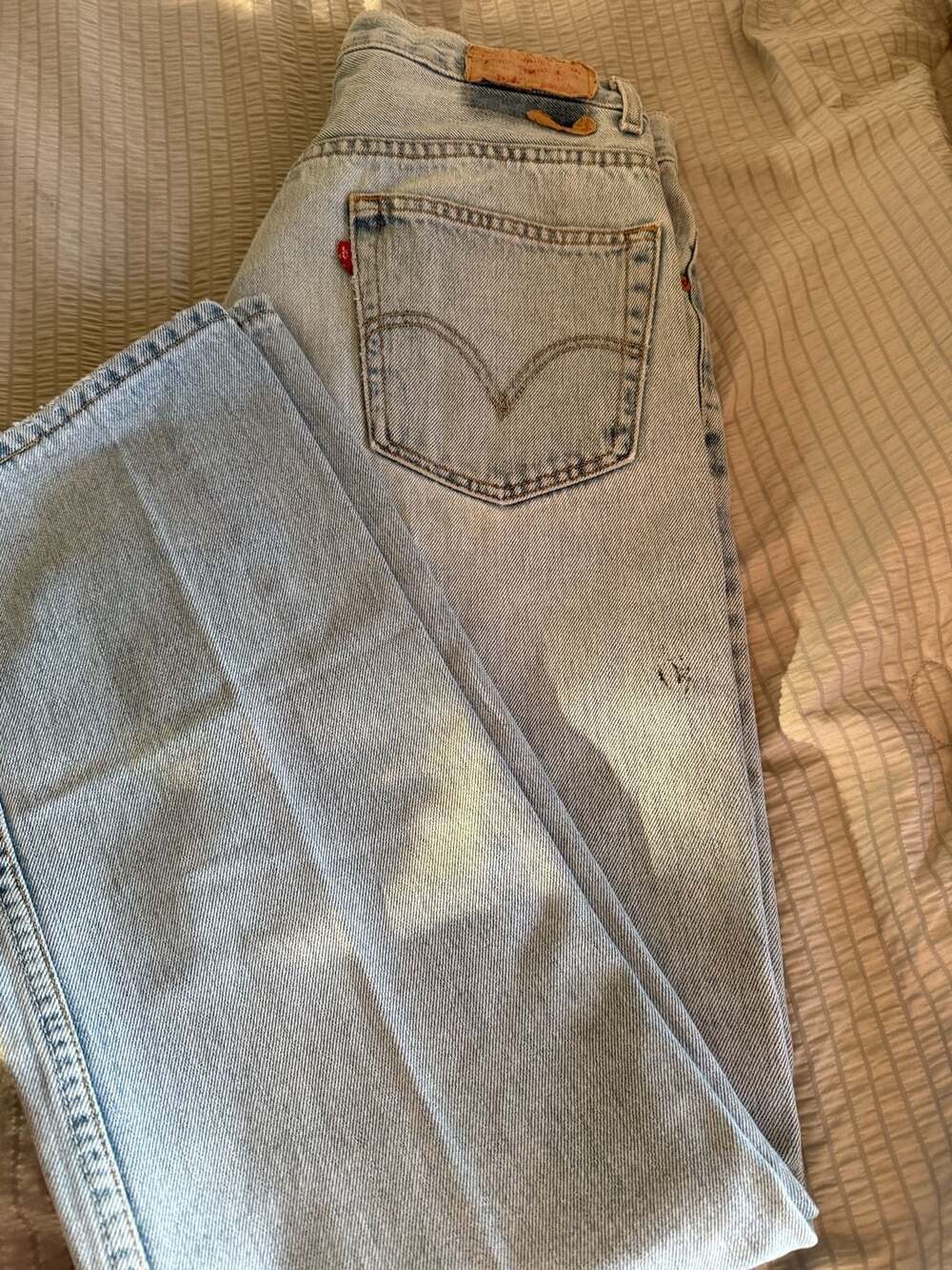 Vintage Levi's 505 Regular Fit Light Wash Jeans W34 - Picture 6 of 7